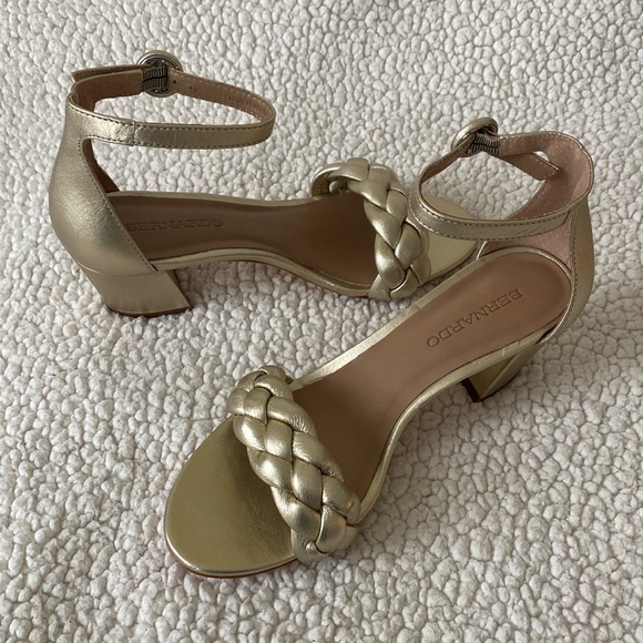 NWOT Bernardo Anthropologie Bethany Gold Braided Strap Block Heels - Picture 13 of 16